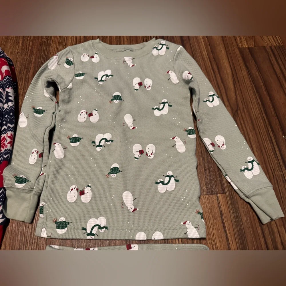 Bundle of 2 Christmas Pajama Set’s - 4T